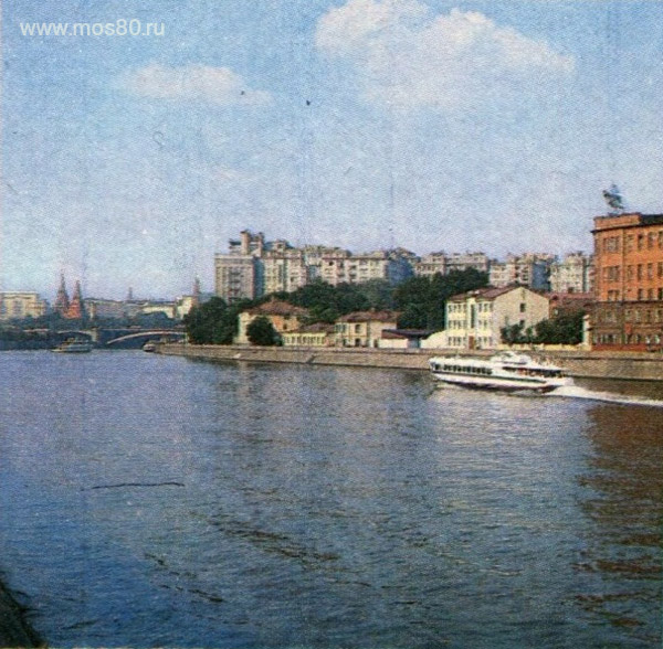 Берсеневская набережная