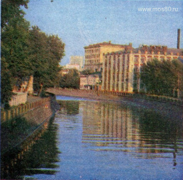 Водоотводный канал