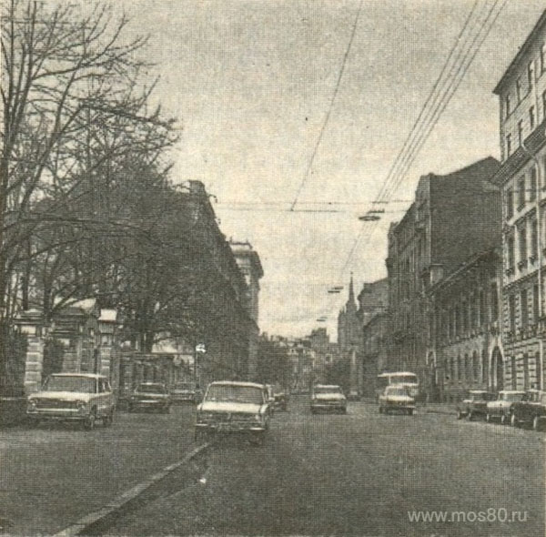 Улица Воровского