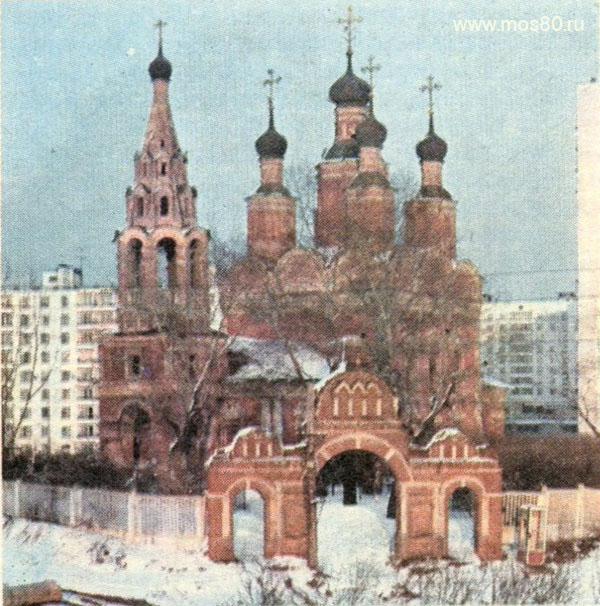 Церковь Михаил Архангела в Тропарёве