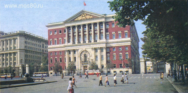 Здание Моссовета