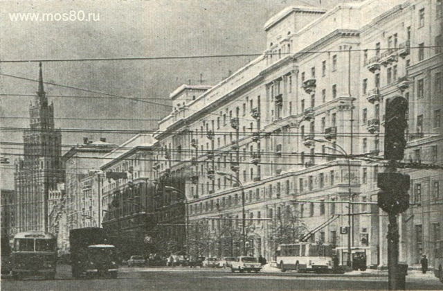 Садовая-Черногрязская улица