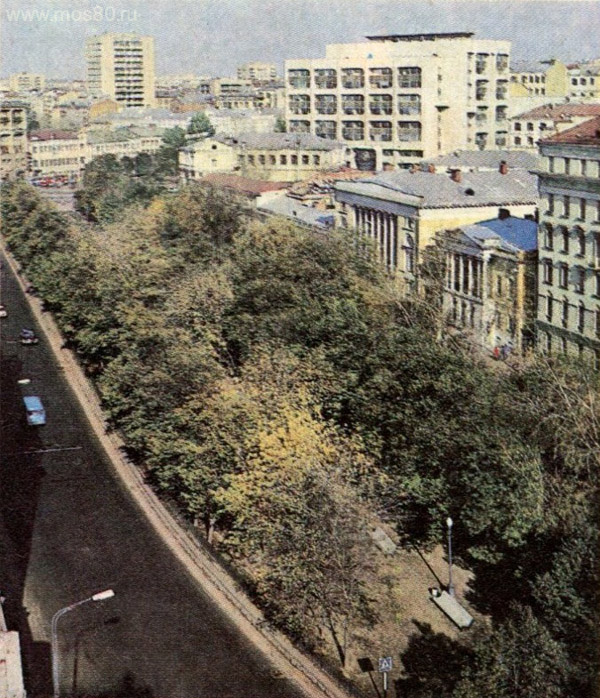 Суворовский бульвар